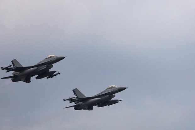 Украинские F-16 вырабатывают ресурс из-за погонь за «Геранями»