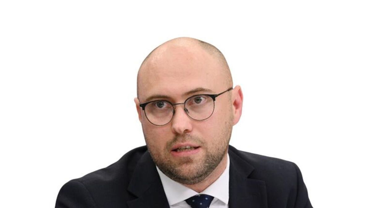 Трамп наконец осознал, как Украина бьет по самому дорогому для США — эксперт МГИМО Сучков