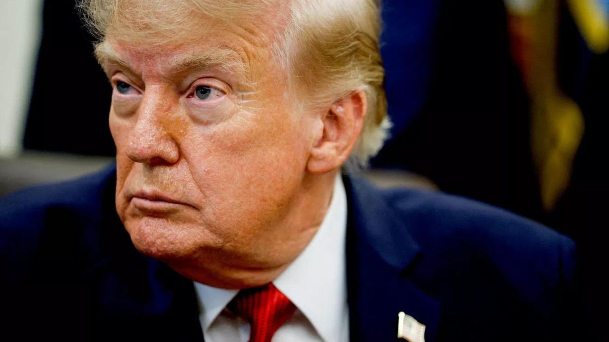Трамп: Киев отказался покупать мощные боеприпасы из-за отсутствия самолётов
