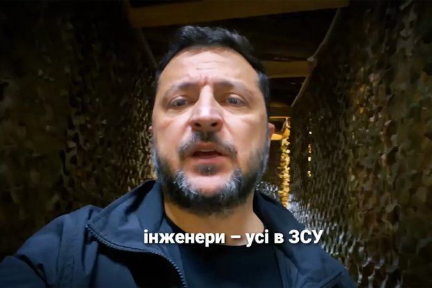 Зеленский приехал на фронт и записал оттуда видеообращение к украинцам