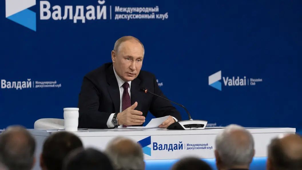 Путин высказался о перемирии с Украиной: "Получи, фашист, гранату"