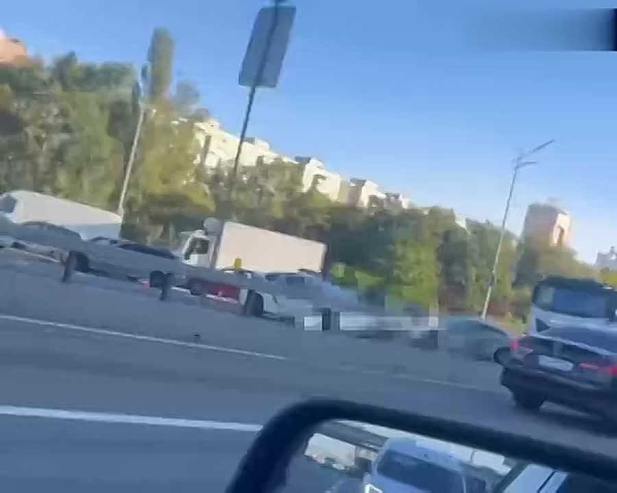 Как Киев встал в 10-балльных пробках