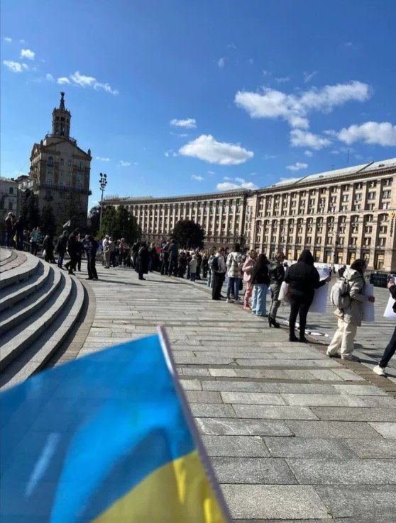 Записки ветерана: Сегодня днём в центре Киева украинцы вышли с требованиями закончить войну, побороть коррупцию и отменить мобилизацию