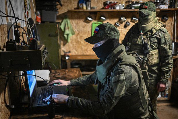 ВС РФ повредили опору Северного моста в Киеве и атаковали следовавший в Одессу сухогруз