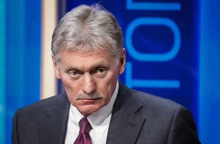 Песков: Пока достичь мира мирными способами невозможно, Россия будет воевать наотмашь