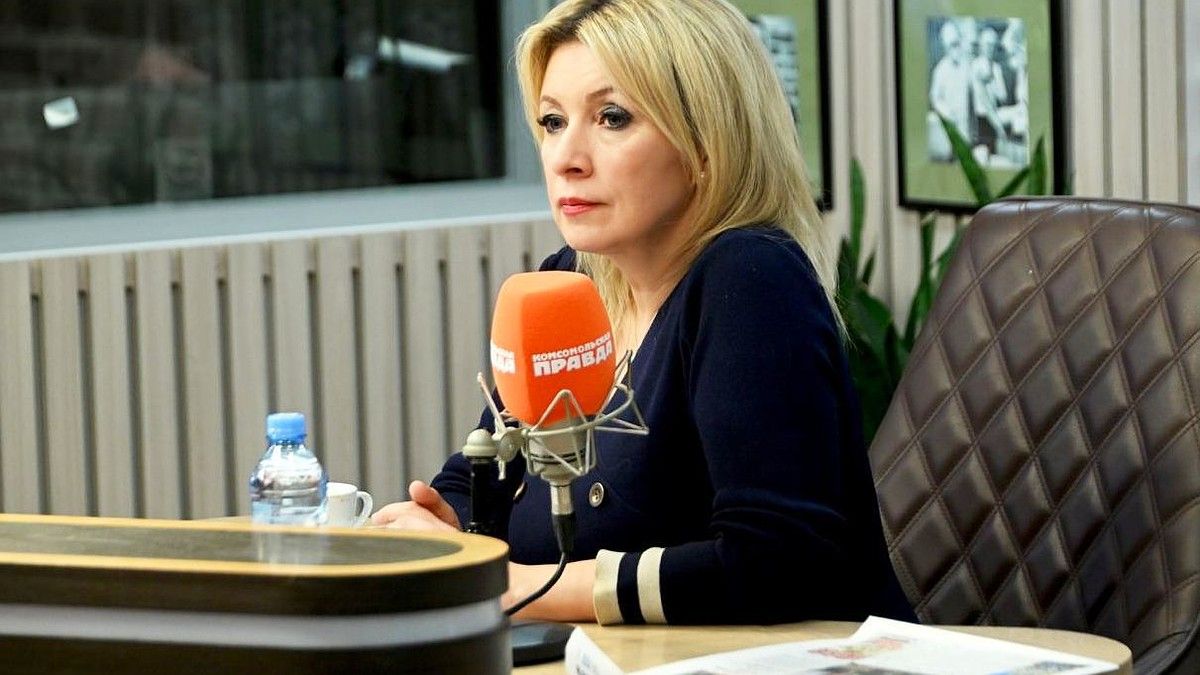 Мария Захарова: в Берлине осознают, что спонсируют нацистский режим в Киеве