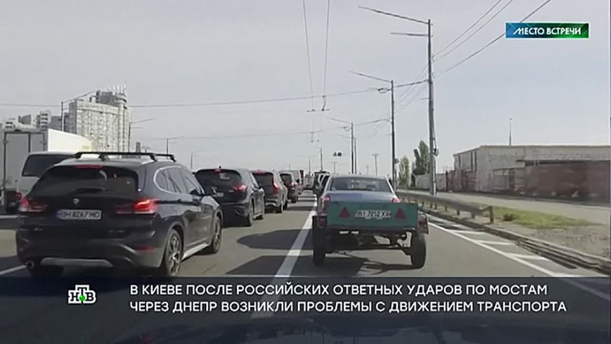 Минимум 5 тысяч в пересчете на рубли приходится платить жителям Киева, чтобы добраться из точки А в точку Б на такси