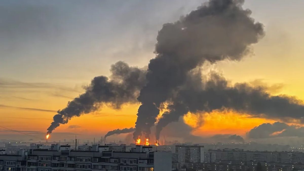 | Наш ответ на угрозы из Киева: «Всех бандеровских гадов – на дно!»