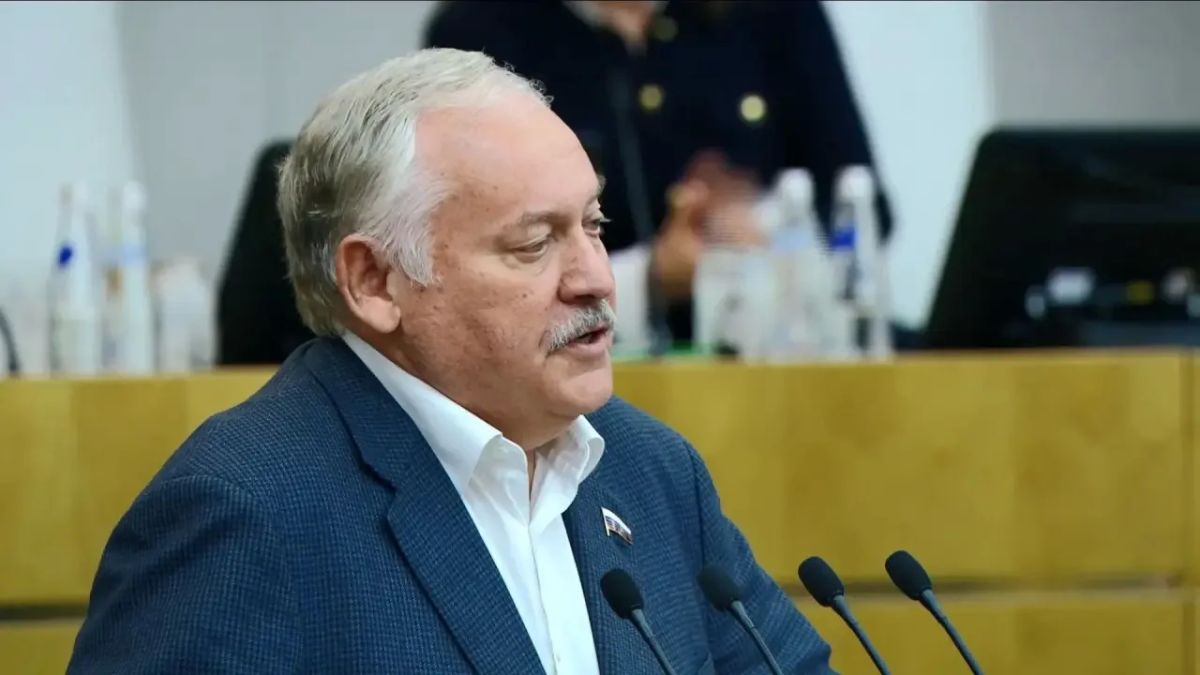Константин Затулин: «Газета.ру»: «Сигнал от США». Украинцы больше не хотят видеть Зеленского президентом
