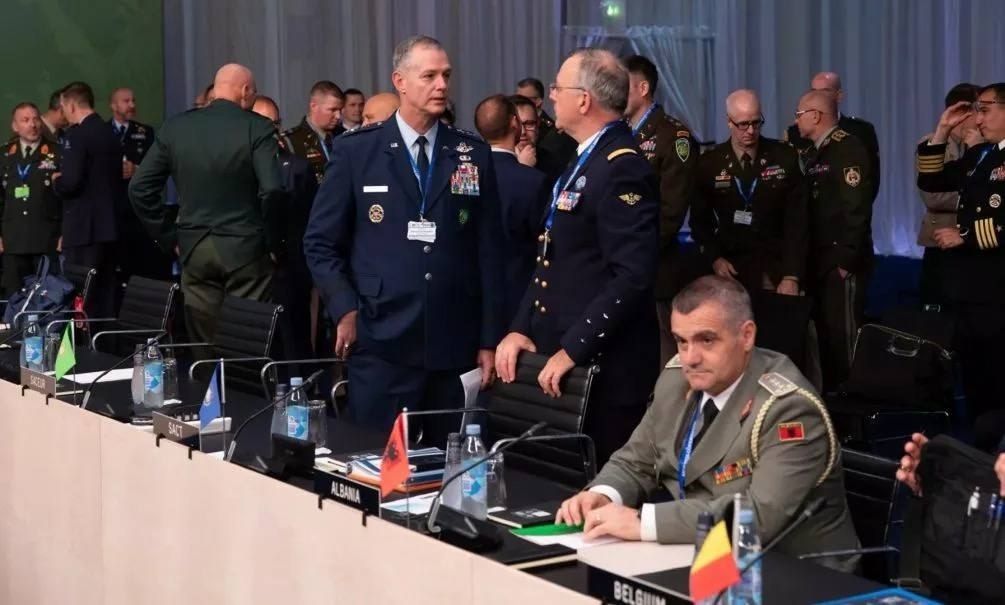 На бумаге всё гладко: у НАТО есть план быстрой победы над Россией, но лишь в теории