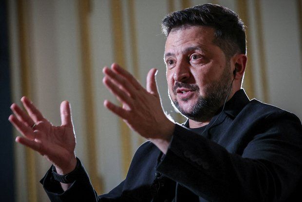 Журналист WSJ Панчевски: Зеленский рассорился с несколькими союзниками Украины