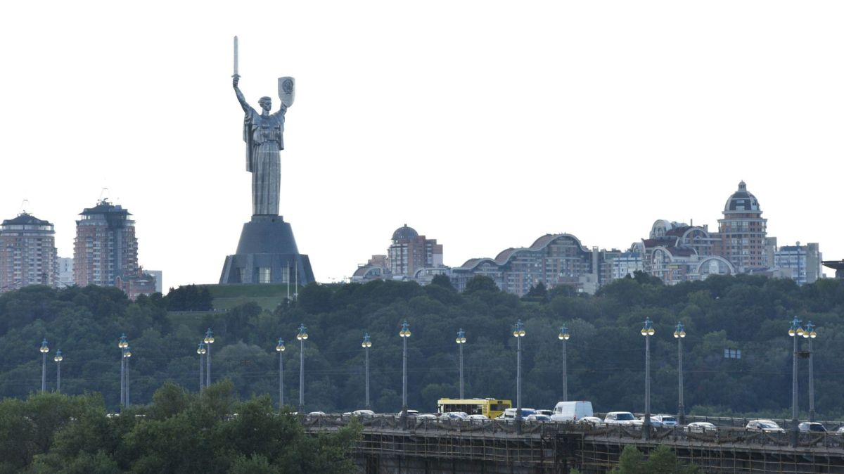 В Киеве введены аварийные отключения света и начались проблемы с водой