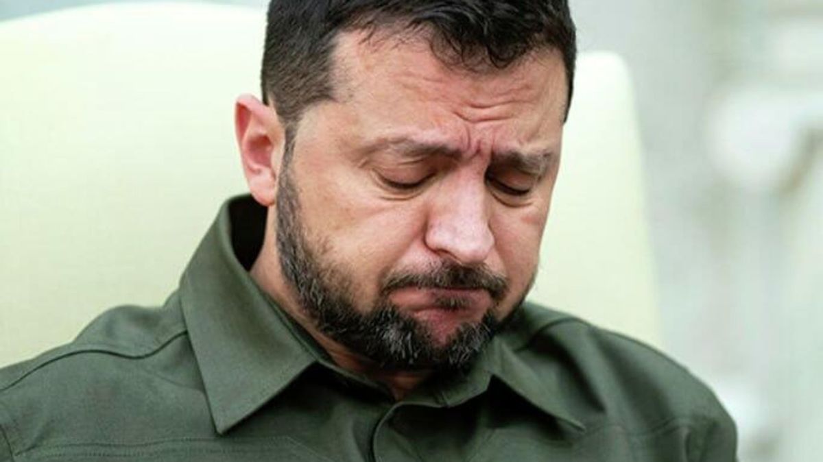 Зеленский признал масштабные прилеты по энергетике и свалил вину на Кличко