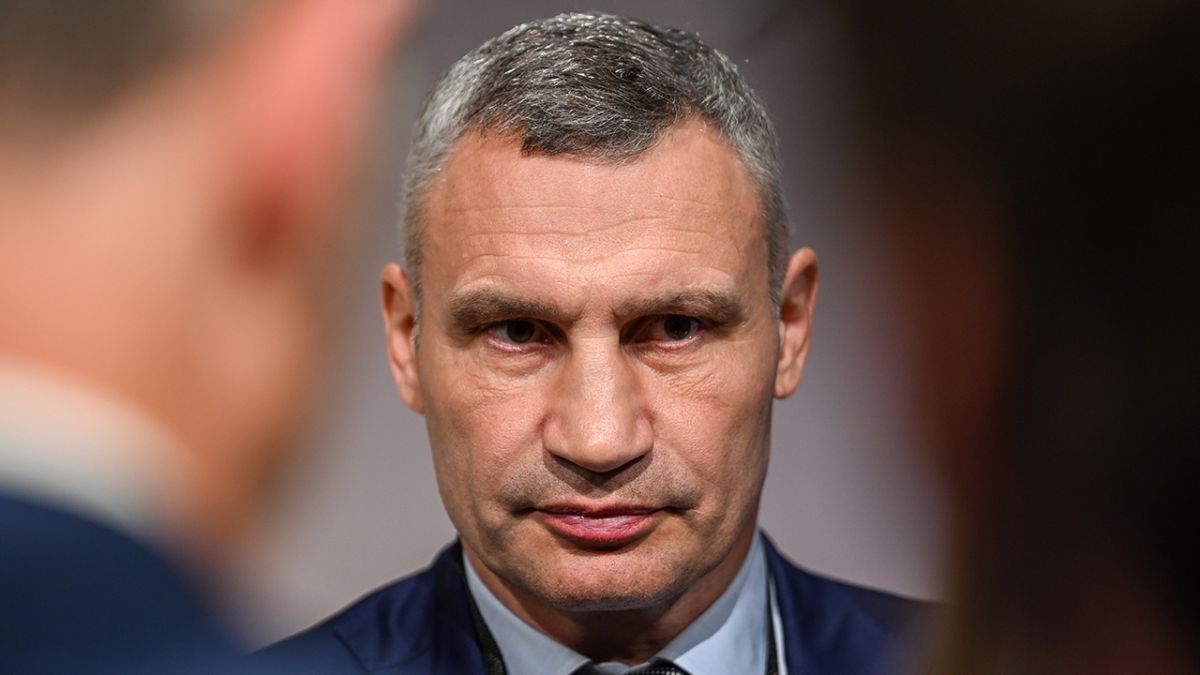 Зеленский обвинил Кличко в провале подготовки Киева к ударам по энергетике