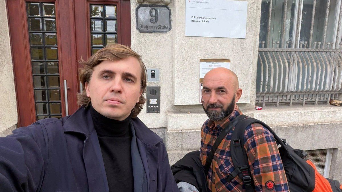 «Нас задерживали как террористов» — подробности путешествия Ткача в Вену