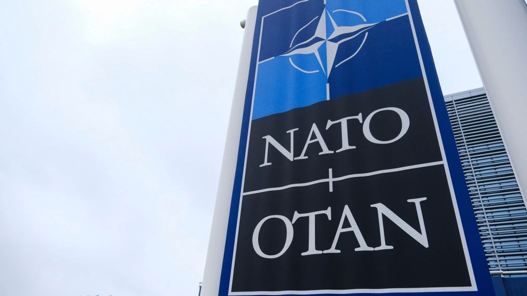 "В качестве предупредительного сигнала": На Западе предложили парализовать город в России