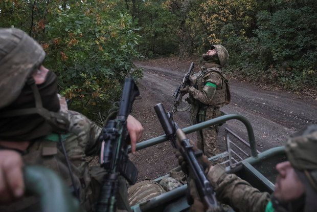 Военный эксперт Кнутов заявил, что ВСУ применяют воздушные шары для доставки дронов