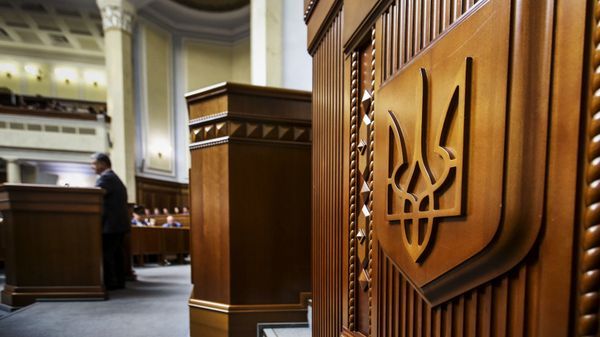 Миллиардная дыра: на Украине оценили потери бюджета