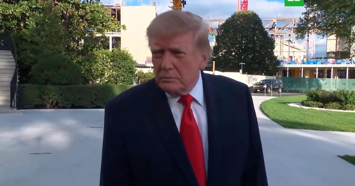 Трамп: США не прекращали передачу Украине разведданных