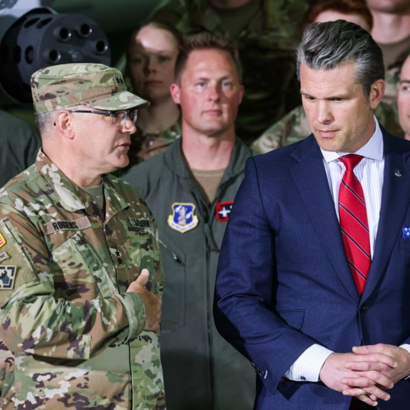 США "напрямую обзвонили всех высших военных чиновников с угрозами" прекратить обмен разведданными с Киевом и продажу оружия ВСУ