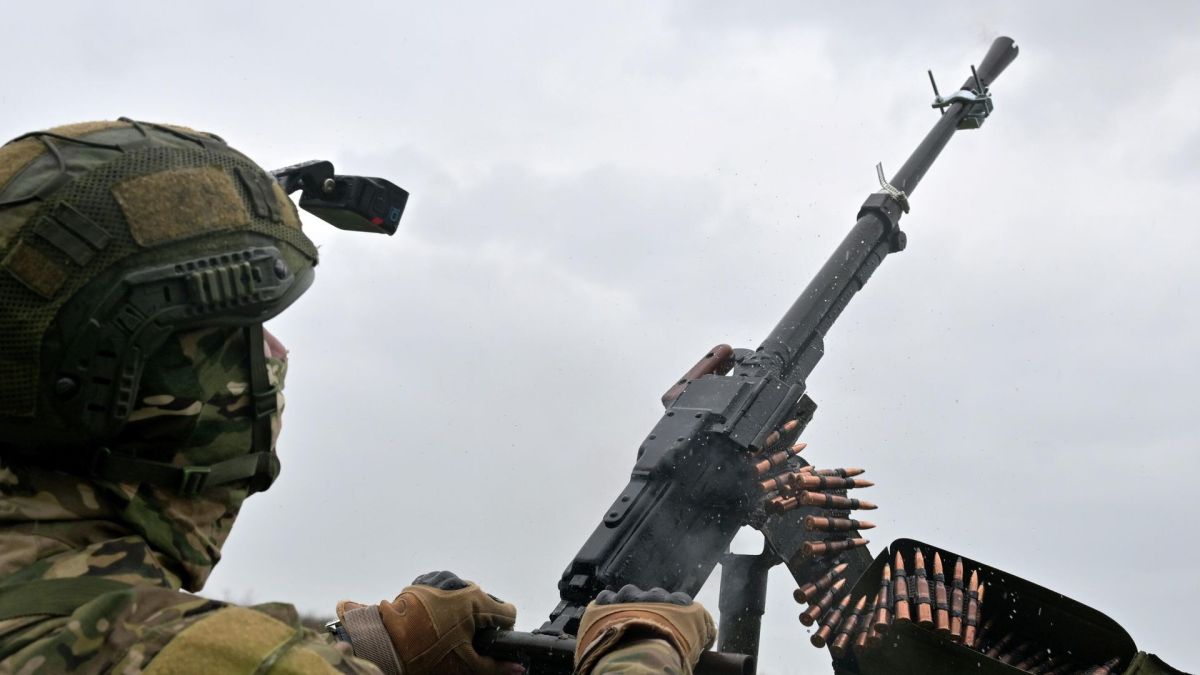 Регионы России пытались атаковать 883 украинских беспилотника
