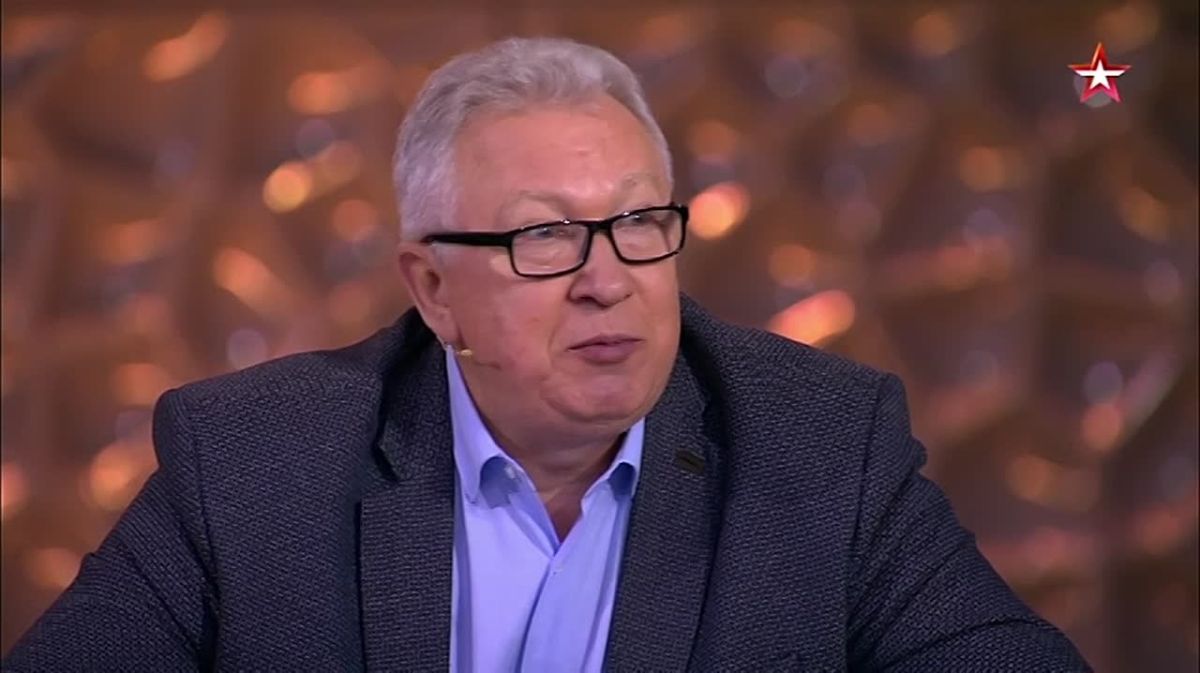 Украинская система ПВО хаотична и прикрывает только Киев и Киевскую область, сказал профессор финансового университета Павел Разов
