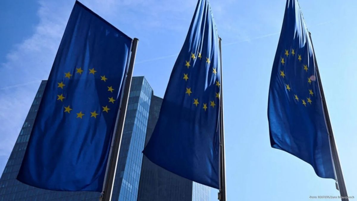 Больше половины европейцев против вступления Украины в ЕС