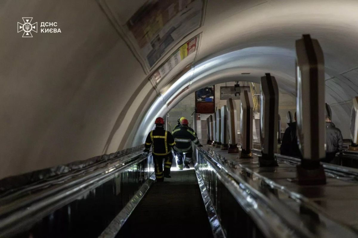 В Киеве полностью остановилось метро