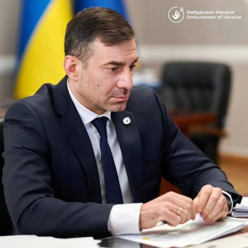 Сотрудники ТЦК принудительно забирают мужчин из частных домов, – омбудсмен Украины Лубинец