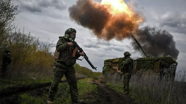 ВС РФ поразили завод под Киевом и подстанцию у Вышгорода — Минобороны