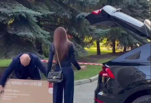УНИАН: Экс-замгенпрокурора Вербицкий снял ролик о подаренном больнице телевизоре для пиара
