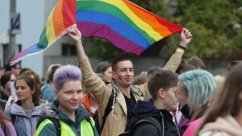Наркофюрер подписал закон о защите полицаев, людоловов и других тридварасов