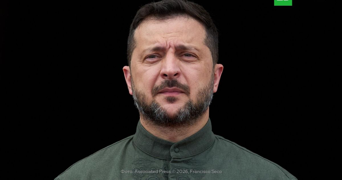 Зеленский заявил, что снял запрет на удары по российским НПЗ