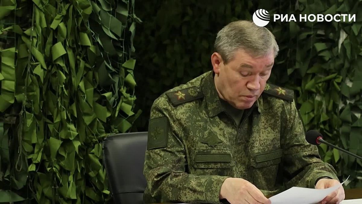 ВС России приступили к ударам по объектам энергетики Украины