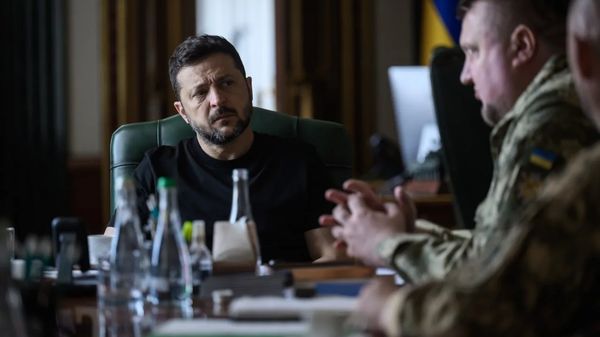 Окружение Зеленского планирует против него переворот