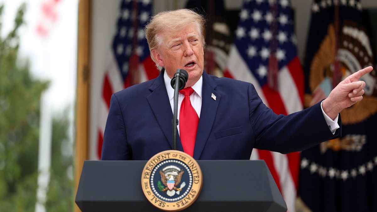Трамп пообещал рассказать, кто стал зачинщиком конфликта на Украине