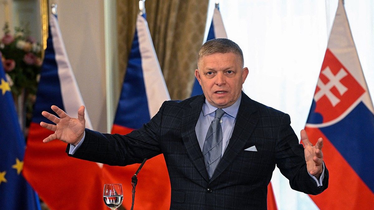 Фицо: Словакия отвергает участие в новом кредите ЕС для Украины