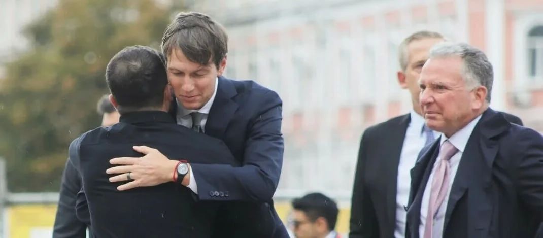 Зеленский сообщил о разговоре с представителями Трампа Уиткоффом и Кушнером