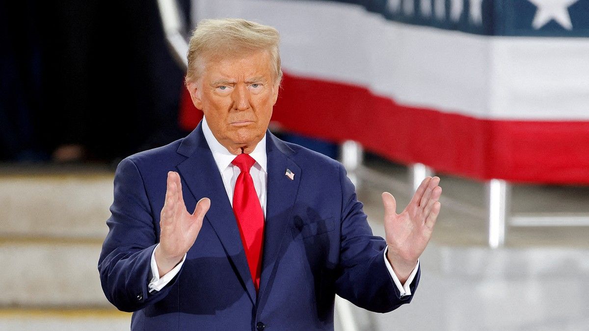 Трамп хочет подумать о продлении прав украинских беженцев на пребывание в США до конца конфликта