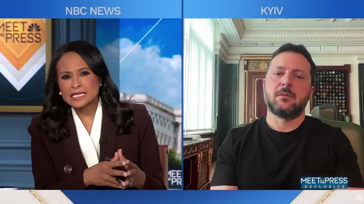 Зеленский во время интервью телеканалу NBC что-то вдохнул, после чего впал на некоторое время в ступор