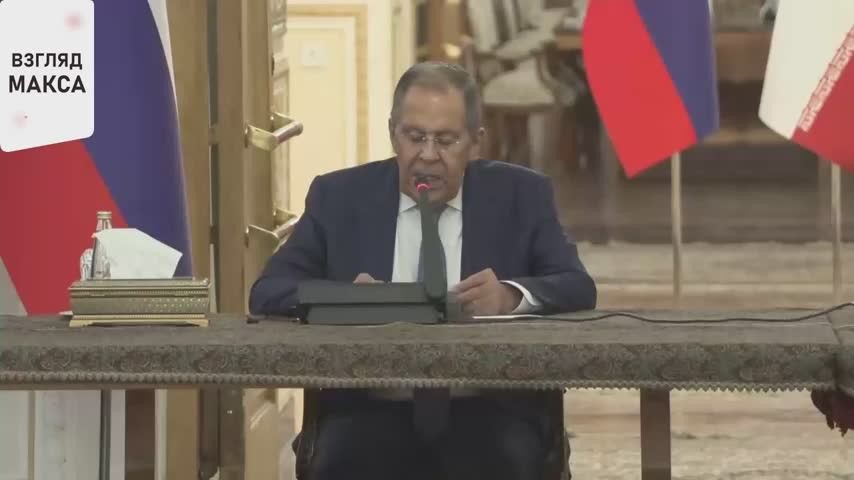 Министр иностранных дел России Сергей Лавров провёл в Тегеране переговоры с иранским коллегой Аббасом Аракчи