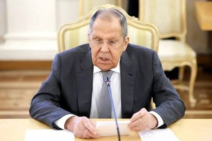 Лавров: Зеленский не хочет переговоров, а Европа пытается спасти его режим