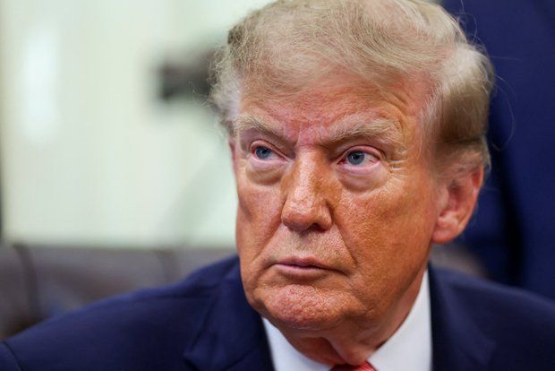Трамп: Зеленский мог урегулировать конфликт на более выгодных условиях два года назад