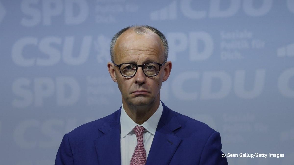 Мерц назвал помощь Украине огромной нагрузкой на бюджеты стран ЕС. Об этом он заявил в интервью Bloomberg