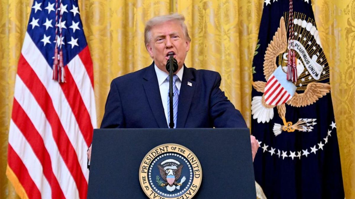 Трамп назвал Россию великой державой