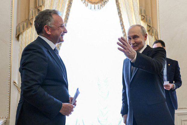 Политолог Суслов: Речи о скором достижении мира после встречи Путина и Уиткоффа не идет
