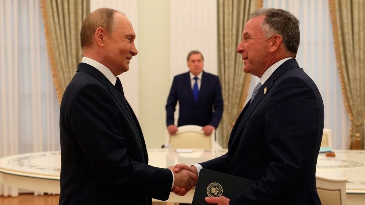 Переговоры Владимира Путина и Стива Уиткоффа начались