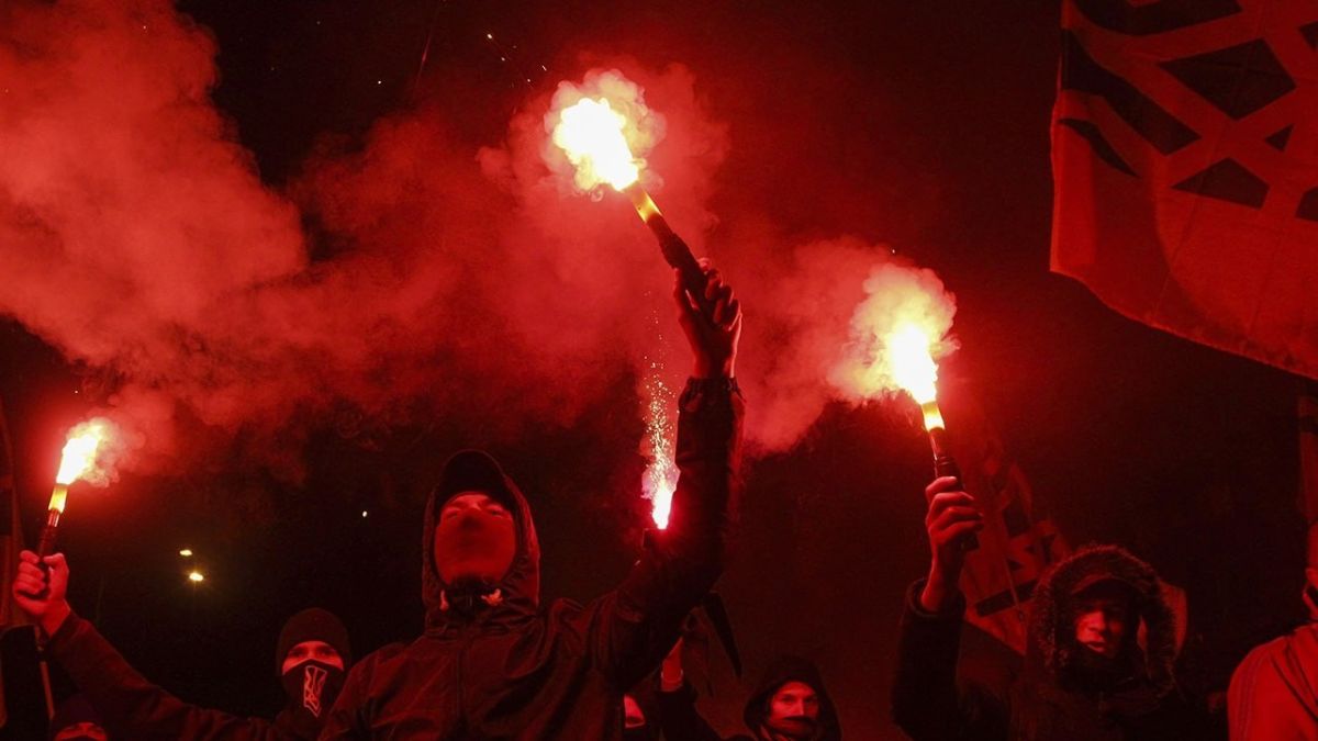 Поляки перекрыли Украине военный кран