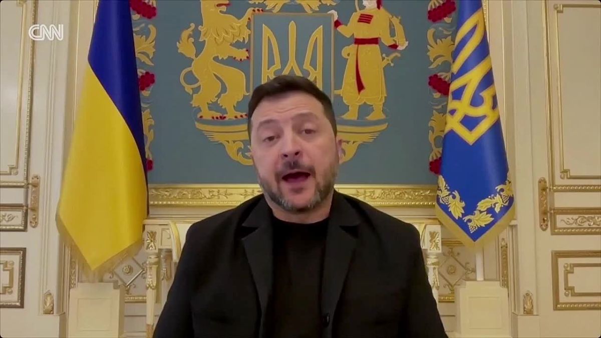 Истерика продолжается: Зеленский критикует ослабление санкций США и ЕС в отношении России