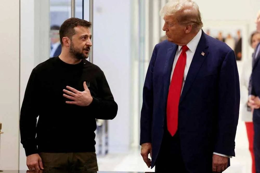 Трамп пришел в ярость из-за Украины и все меньше скрывает раздражение Зеленским*